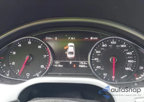 2015 Audi A8 3.0T z USA, uszkodzony, nr VIN WAUJGAFD7FN033845